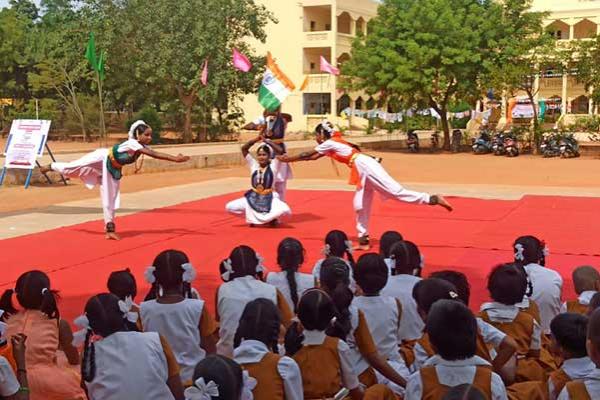 Independence day celebration at MVM Thanjavur.